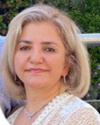 Photo of Monica Hoss, Psychotherapist, MSc