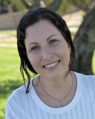 Photo of Emily Eyerly, Marriage & Family Therapist, LMFT