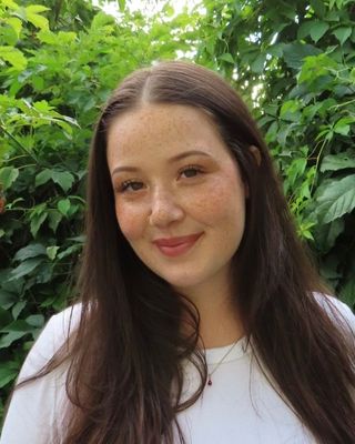 Photo of Julia Montero, Registered Social Worker, MSW, RSW