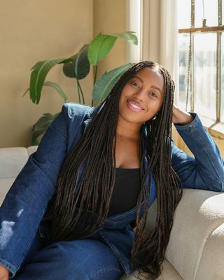 Photo of Jeannuel Williams, Clinical Social Work/Therapist, MSW, LCSW