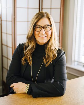 Photo of Dr. Nancy Thomas Akalin, Psychologist, PhD