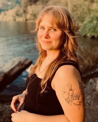 Photo of Kelsey Ellingson, Counselor, LMHC