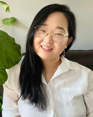 Photo of Jessica Kim, Pre-Licensed Professional