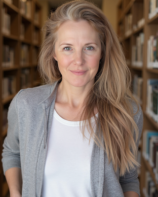 Photo of Jacky Holland, Marriage & Family Therapist Associate, AMFT