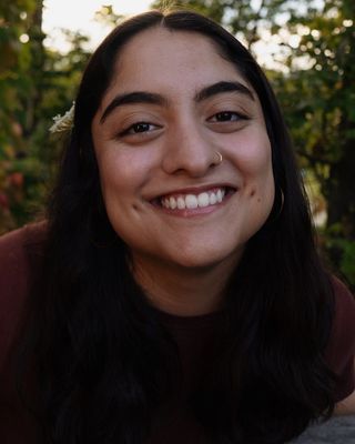 Photo of Mili Menon-Perez, Clinical Social Work/Therapist, LLMSW-C