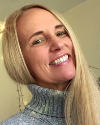 Photo of Dagmar Buerger, Psychotherapist, MA, APCP