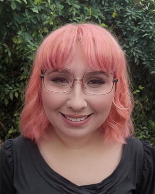 Photo of Samara Woodford, Counsellor, ACA-L2