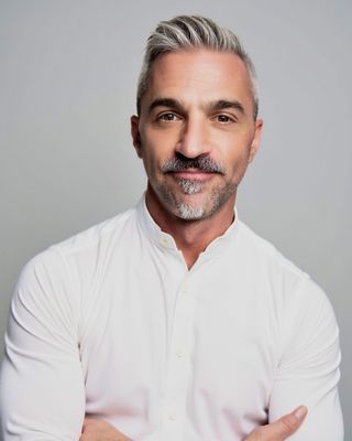 Photo of Mark Esperti, Marriage & Family Therapist Associate, MA, AMFT, APCC