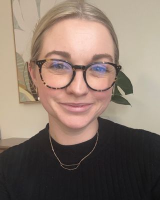Photo of Lauren Flood, Psychologist, MA, PsyBA - Clin. Psych