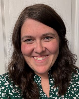 Photo of Laura Davis, LCSW Associate, LCSWA