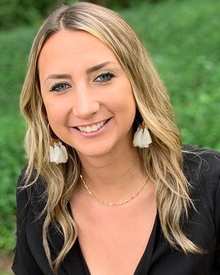 Photo of Kimberly L Cook, Clinical Social Work/Therapist, LCSW, LISW-CP, LMSW, MSW