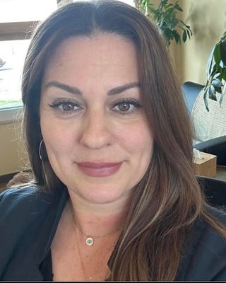 Photo of Alexandra Rusu, Marriage & Family Therapist, LMFT