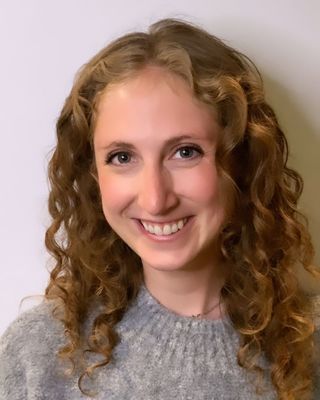 Photo of Melanie Stitt, Registered Social Worker in Downtown, Toronto, ON