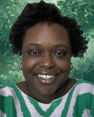 Photo of Shamaine Dixon, Counsellor, LCT-C