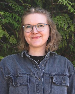 Photo of Ruthie Kovanen, Licensed Mental Health Counselor, LMHC