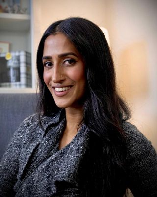 Photo of Shalini Subramanian, Registered Social Worker, MSW, RSW