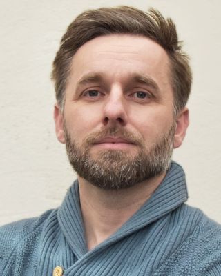 Photo of Piotr Karpiński, MSc, MBACP, Psychotherapist