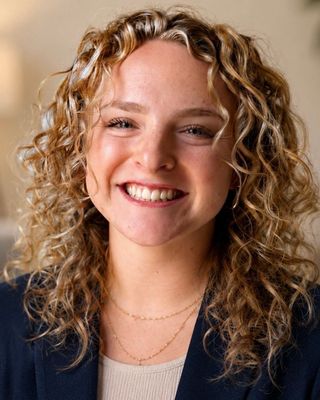Photo of Skylar Roe, Pre-Licensed Professional