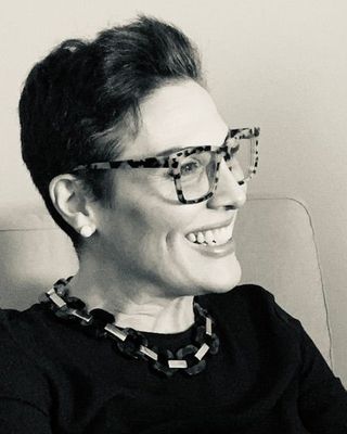 Photo of Michele J Rosario, Clinical Social Work/Therapist, CEAP, LCSW