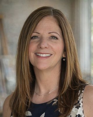 Photo of Susan Lau, Art Therapist, MSEd, ATR, LCAT
