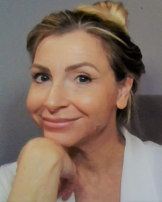 Photo of Lauren Horvat, Marriage & Family Therapist, LMFT