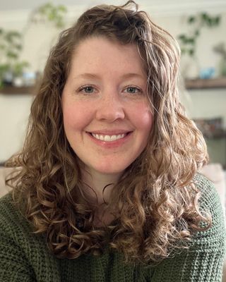 Photo of Clara Gelderloos, Master Social Worker, BA, LLMSW