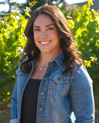 Photo of Shannon Litle, Marriage & Family Therapist, LMFT