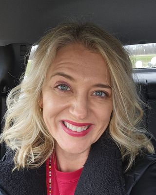 Photo of Linnea K-A Solomon, Clinical Social Work/Therapist, L, C, S, W