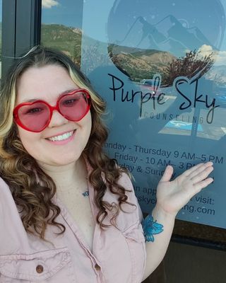 Photo of Nicole Burton, Pre-Licensed Professional, MSWi