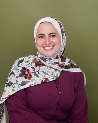 Photo of Sarah Fahmi, Registered Psychotherapist (Qualifying), MEd
