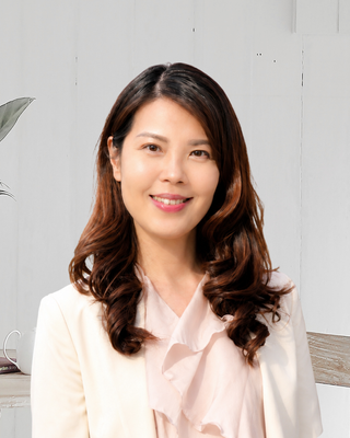 Photo of Jasmine Chan, Registered Social Worker, BSW, MSocSc, MMFT