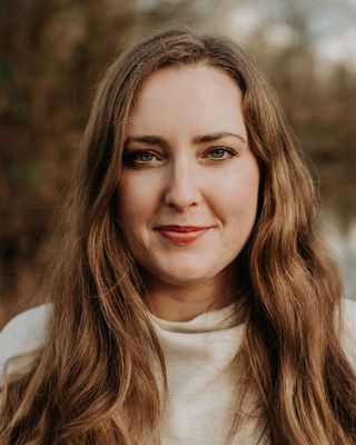 Photo of Lindsay Deiley, Counselor in 98033, WA