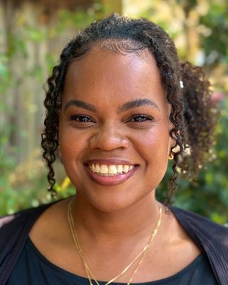 Photo of Latiana Appleberry, LCSW Associate , LCSWA