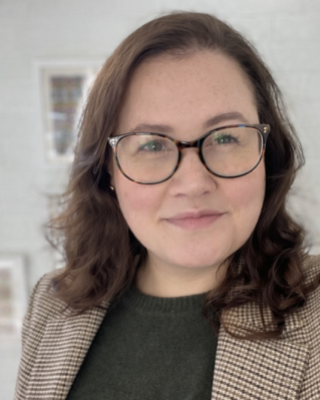 Photo of Renou Kiefer, Counsellor, MBACP