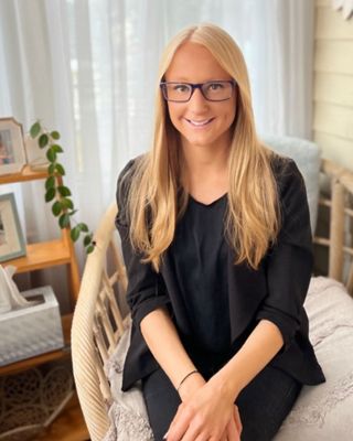 Photo of Kourtney Poland, Counselor, LCMHC, LMHC