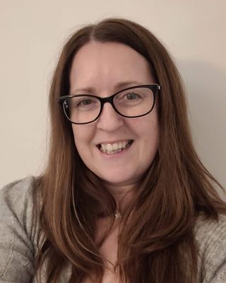 Photo of Katrina Cummings, Psychotherapist, MSc, MBACP