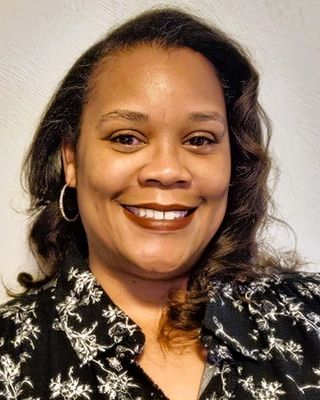 Photo of Tyeshia Miller, Psychiatric Nurse Practitioner, MSN, PHMNP, DNP