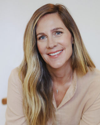 Photo of Lindsay Olshan, Marriage & Family Therapist in Western Addition, San Francisco, CA