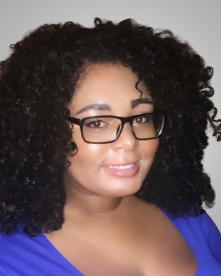 Photo of Kares Clarke, Clinical Social Work/Therapist, LCSW