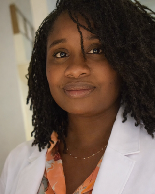 Photo of Lois Shallow, Psychiatric Nurse Practitioner, PMHNP, AGNP
