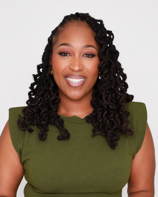 Photo of Rayshena Jones, Clinical Social Work/Therapist, LCSW