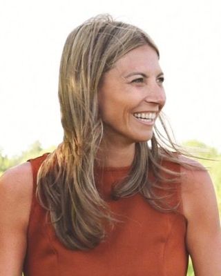 Photo of Laina Glaser, Clinical Social Work/Therapist, LMSW