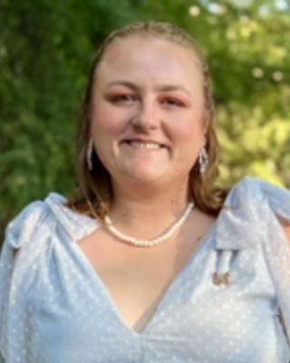 Photo of Aliya Carpenter, Marriage & Family Therapist, LMFT