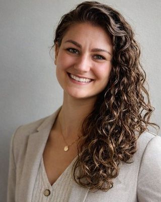 Photo of Kymberly Kremnitzer - Kymberly Kremnitzer - Attachment, Trauma, Anxiety, Licensed Master Social Worker, LMSW, CGP, CSTFP