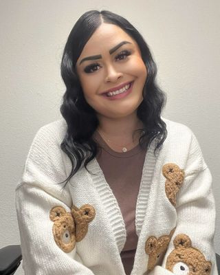 Photo of Daisy Nava, Marriage & Family Therapist Associate, AMFT