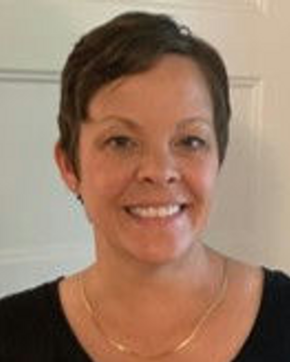 Photo of Elizabeth Walden, Counselor in Bowling Green, KY