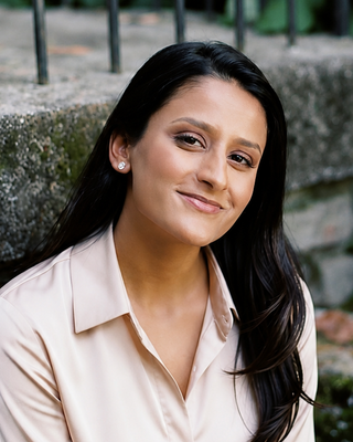 Photo of Dr. Zahra Amer, Psychologist, PhD