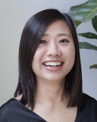 Photo of Manyu (Charis) Qian, Registered Psychotherapist (Qualifying), MACP, HBA