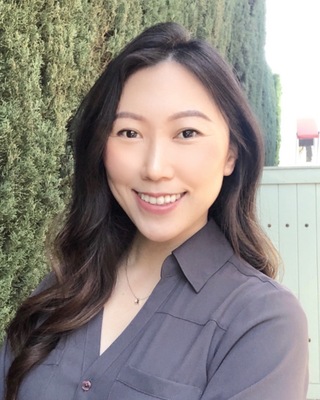 Photo of Ahra (Esther) Ko, Clinical Social Work/Therapist in Los Angeles, CA