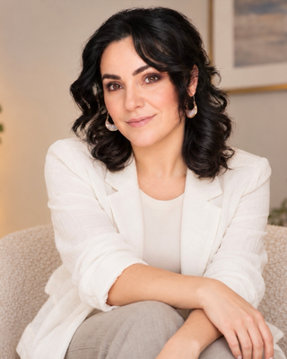 Photo of Einas Alabd, Clinical Social Work/Therapist, LMSW